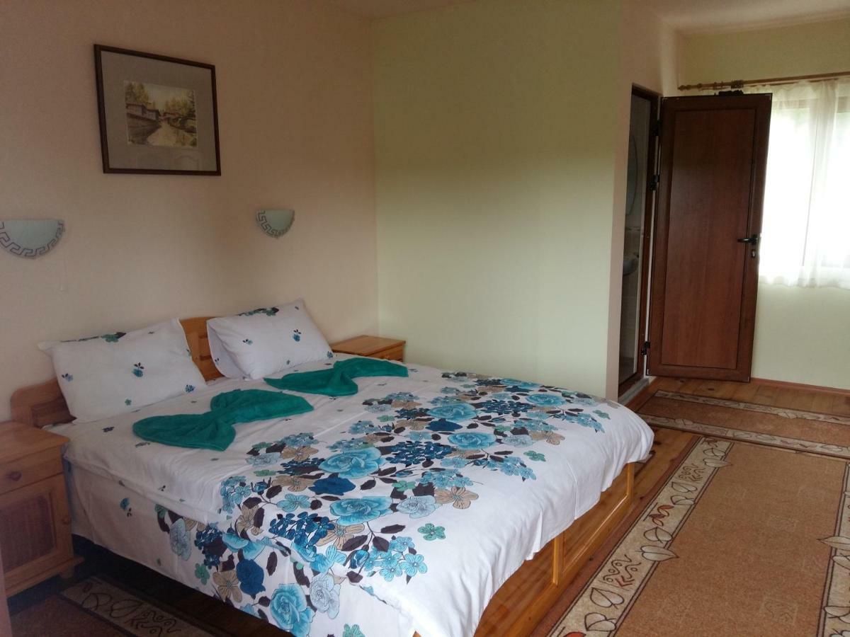 Emen Guest House Friends מראה חיצוני תמונה